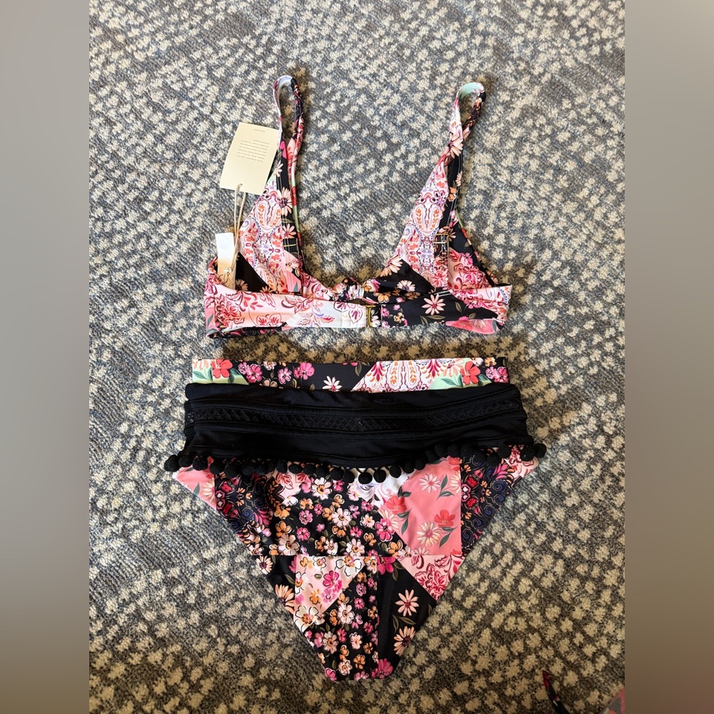 Tularosa women’s 2 piece tie knot top and Pom Pom bottom Black and Pink Floral